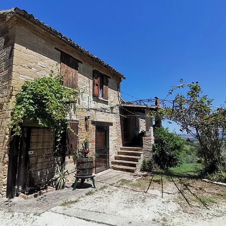 Casale Ariella Patricio Villa Mombaroccio Exterior photo